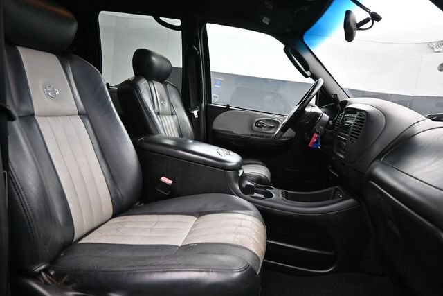 Used 2003 Ford F150 Harley-Davidson RWD image 17