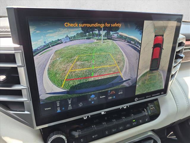 Used 2023 Toyota Tundra Capstone AWD/4WD image 12