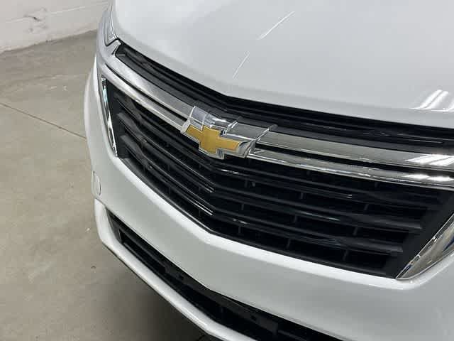 Used 2023 Chevrolet Equinox LT FWD image 29