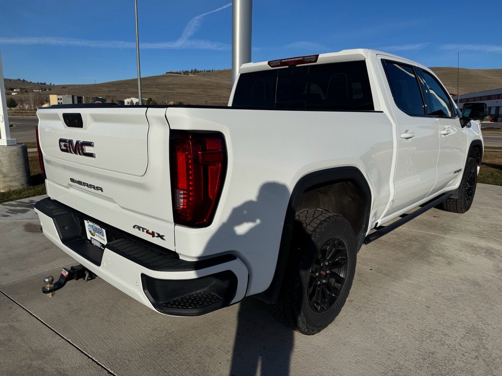 Used 2022 GMC Sierra 1500 AT4X image 9