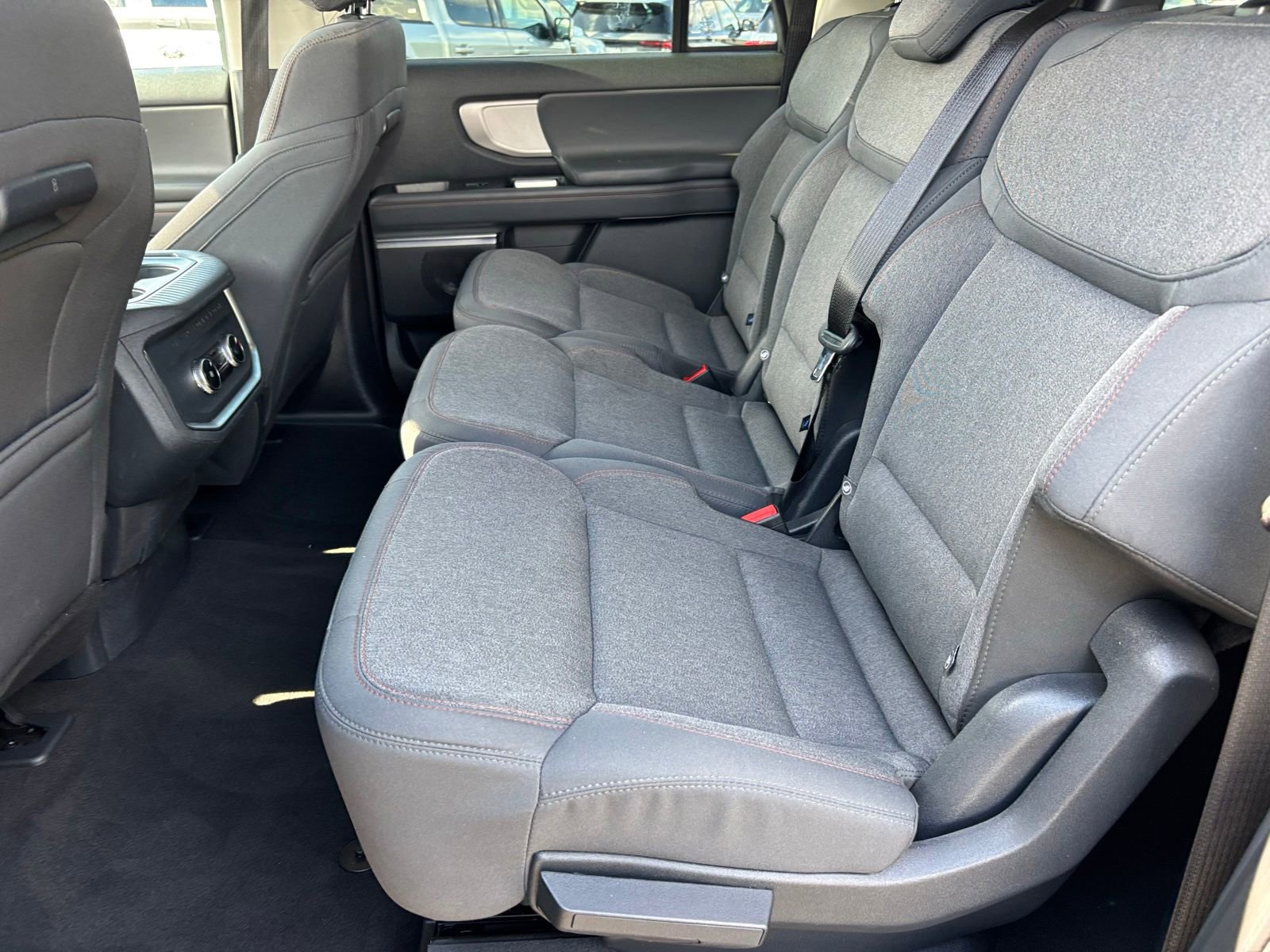 Used 2025 Ford Expedition Max Active RWD image 21