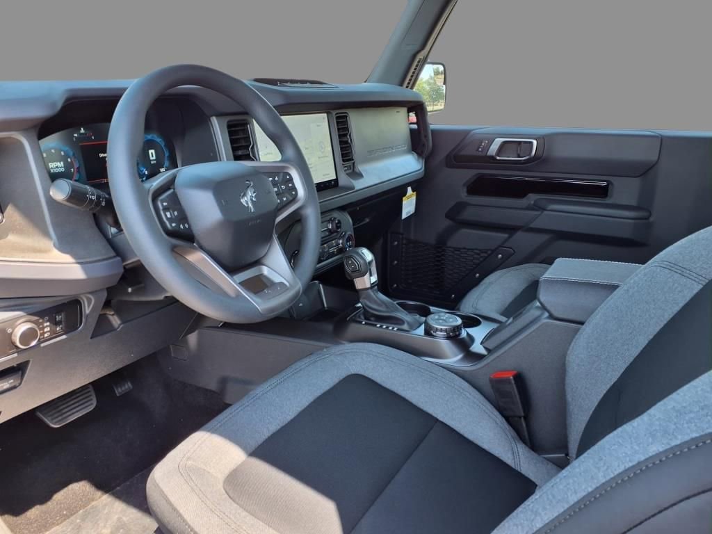 New 2025 Ford Bronco 2-Door w/ Sasquatch Package image 4