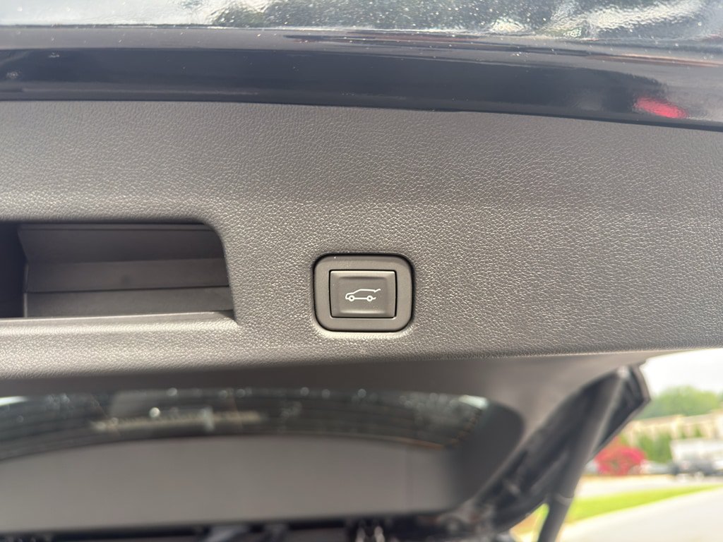 New 2026 Buick Enclave Sport Touring w/ Power Package FWD image 21