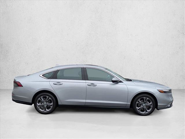 Used 2023 Honda Accord EX image 4