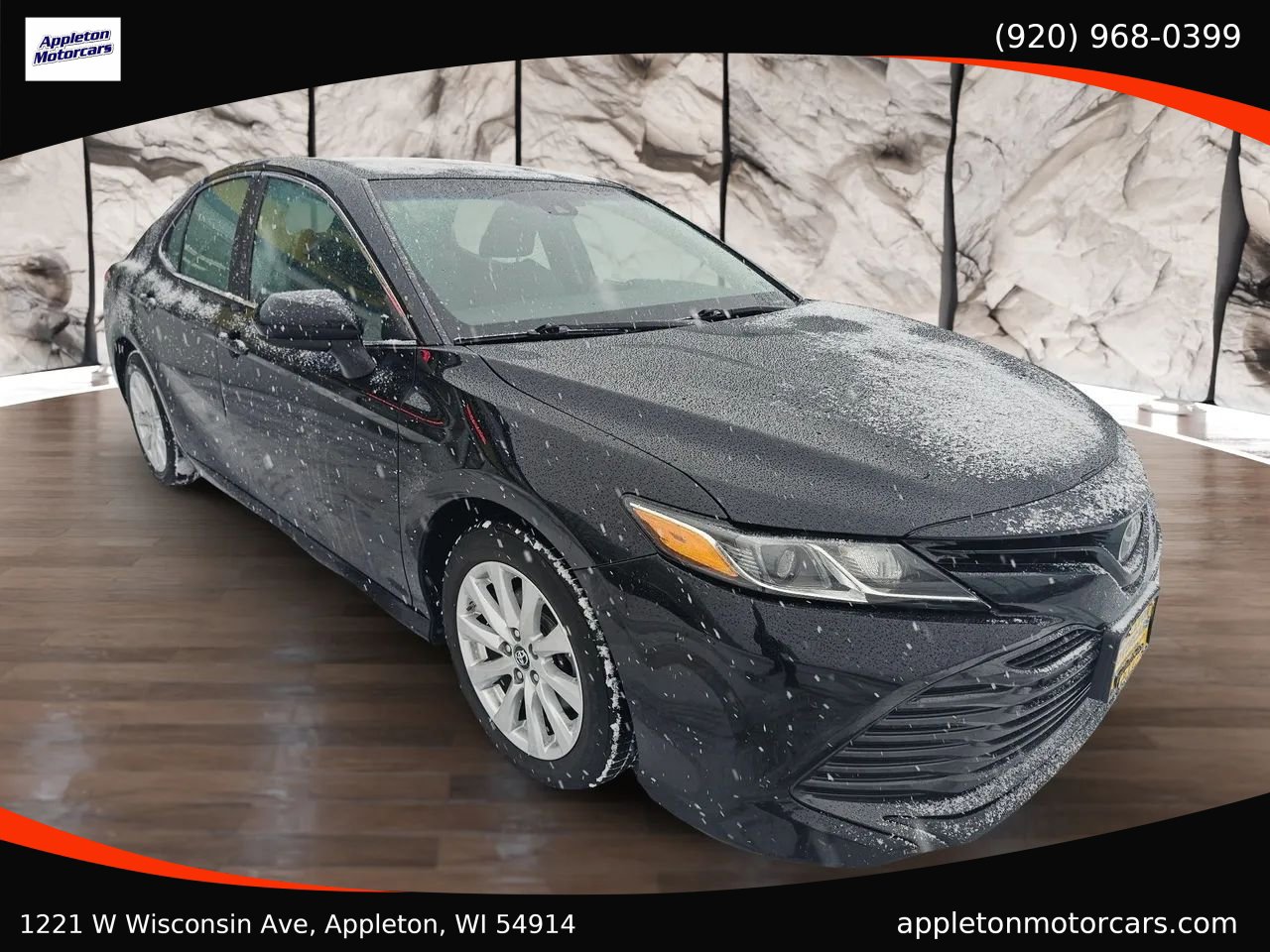 Used 2018 Toyota Camry LE image 4