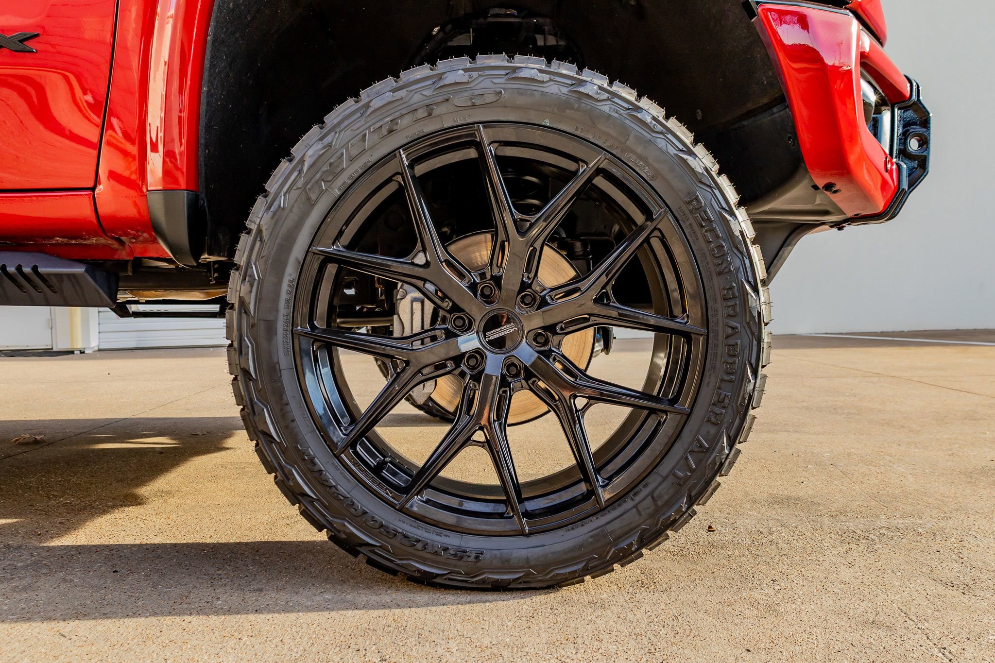 Used 2026 GMC Sierra 1500 AT4X image 12