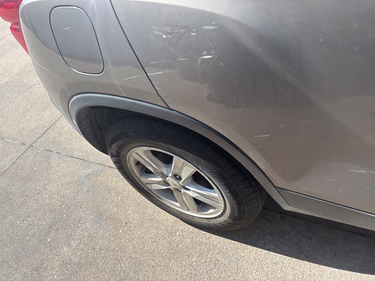 Used 2021 Chevrolet Trax LT w/ LT Convenience Package FWD image 9