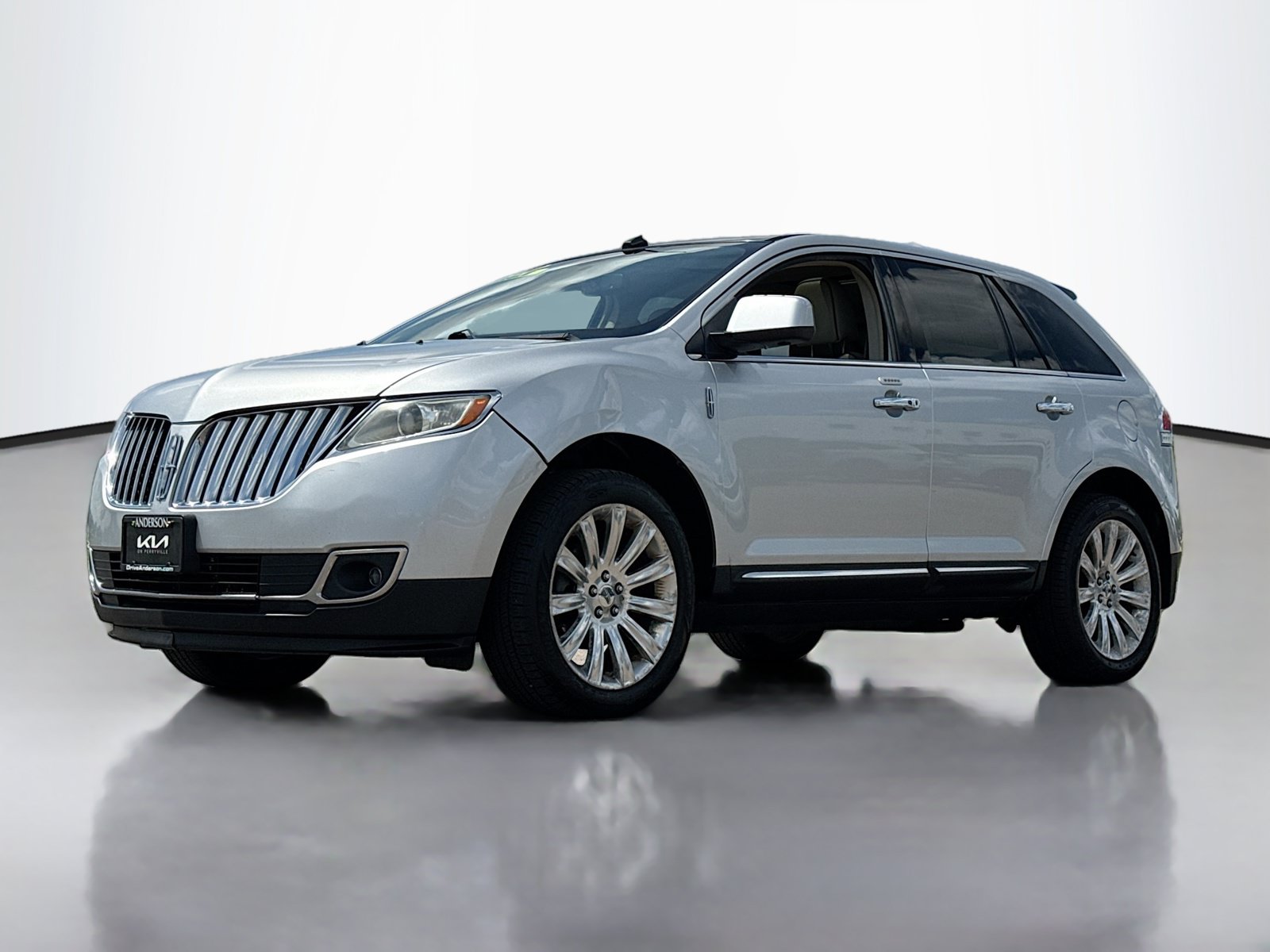 Used 2011 Lincoln MKX 2WD w/ 101A Rapid Spec Order Code image 13
