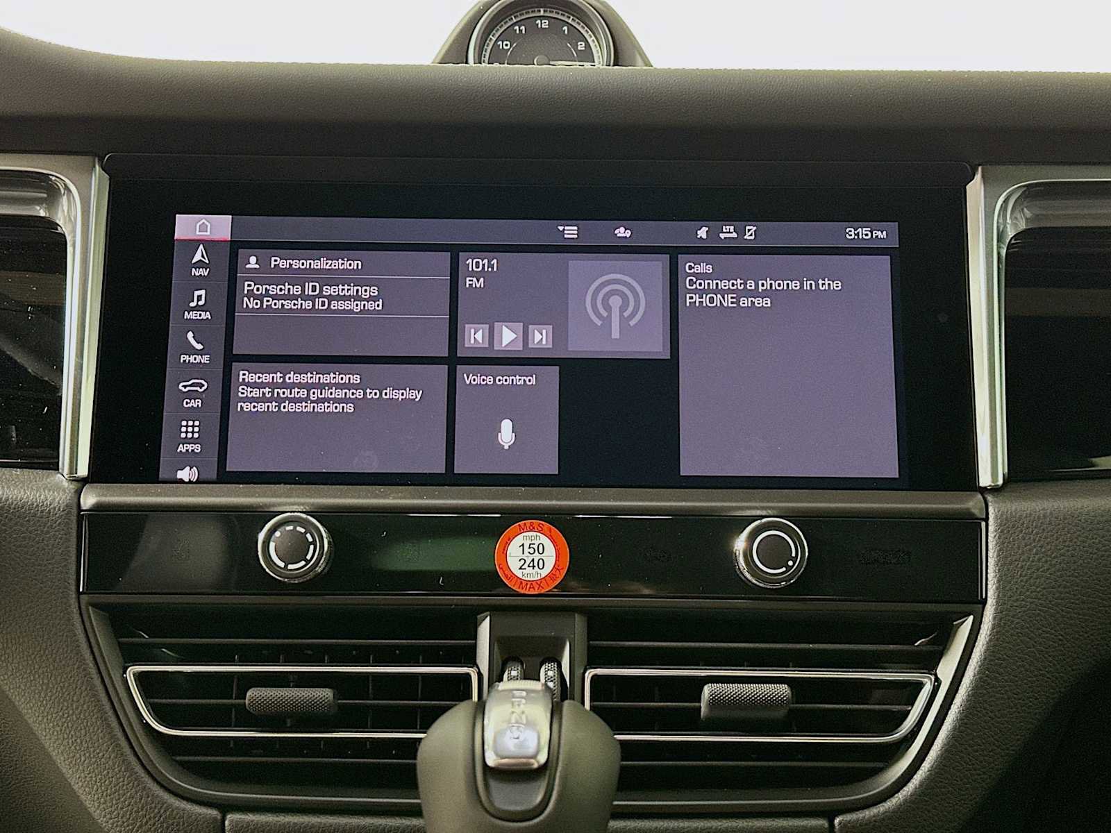 New 2026 Porsche Macan image 17