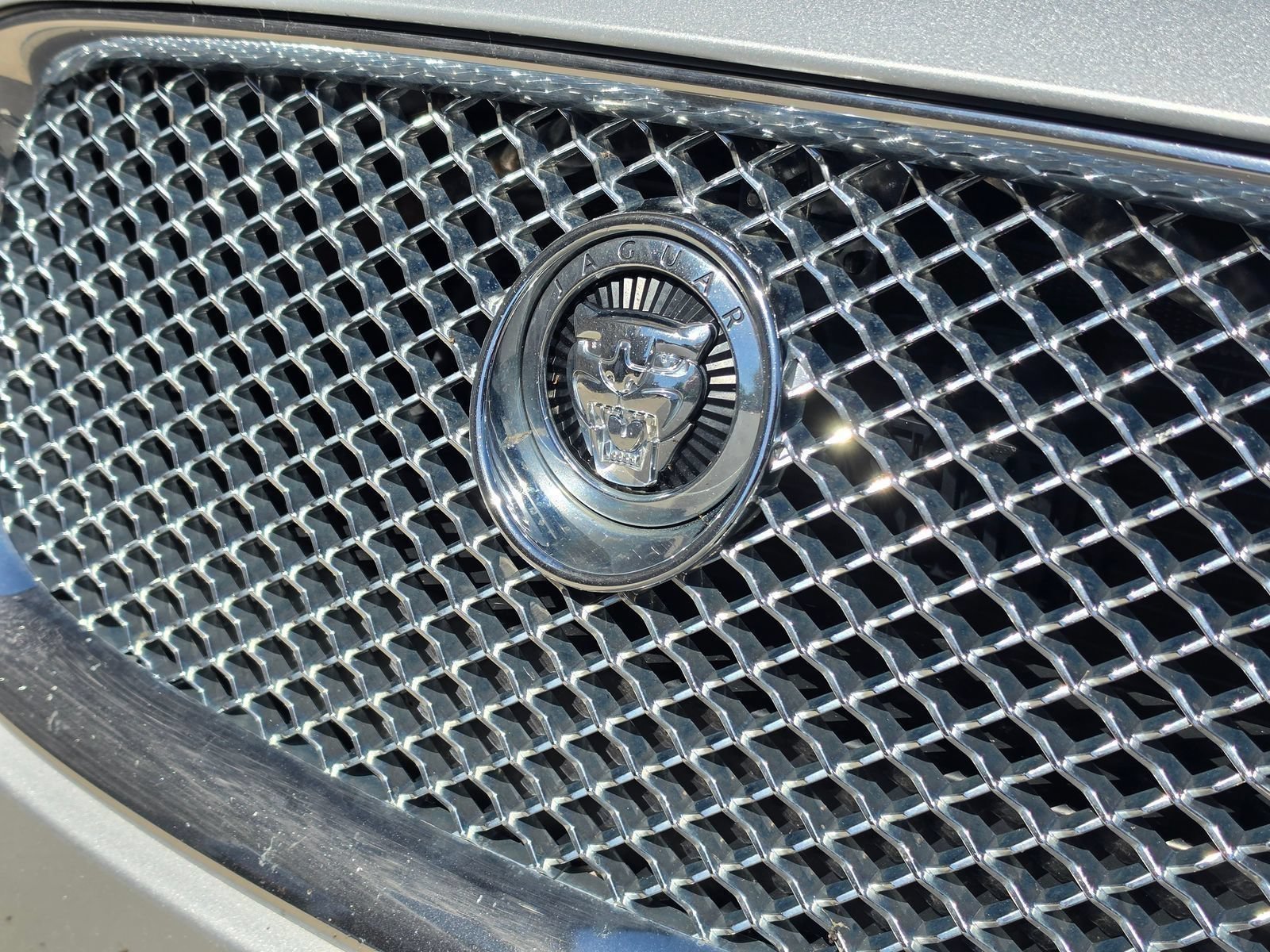 Used 2013 Jaguar XF 3.0 AWD/4WD image 3