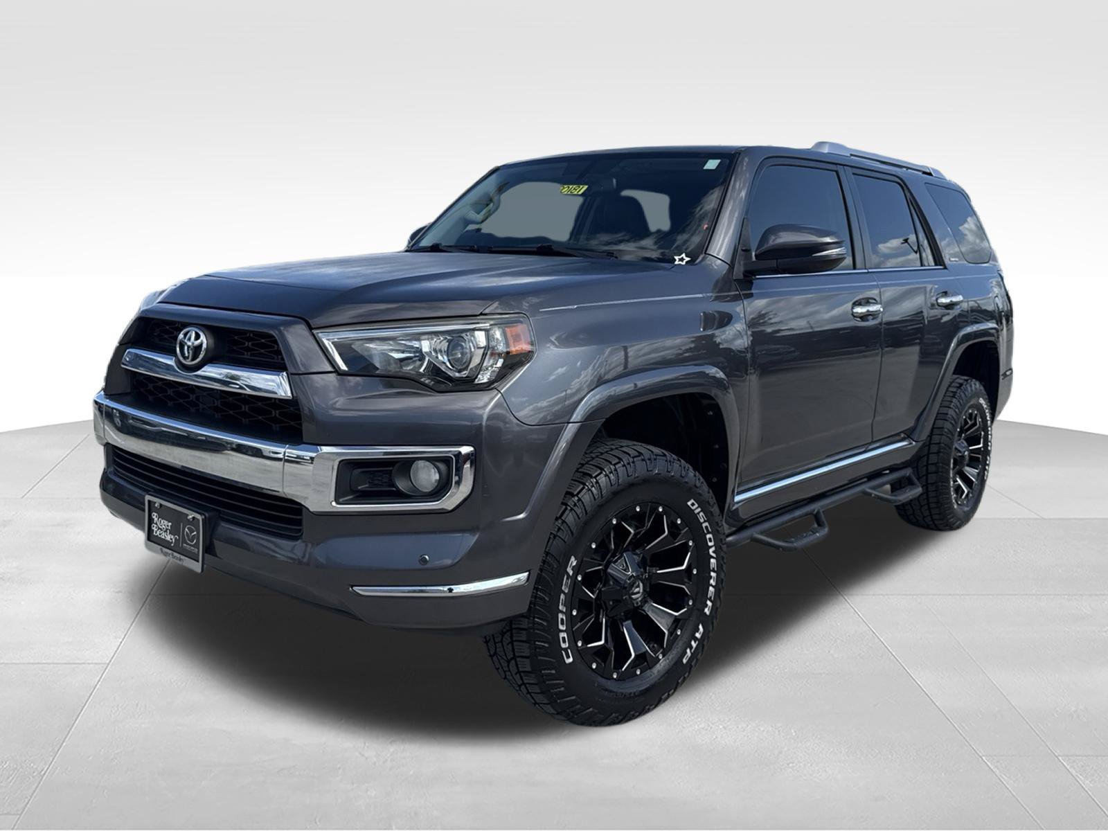 Used 2017 Toyota 4Runner Limited AWD/4WD image 1