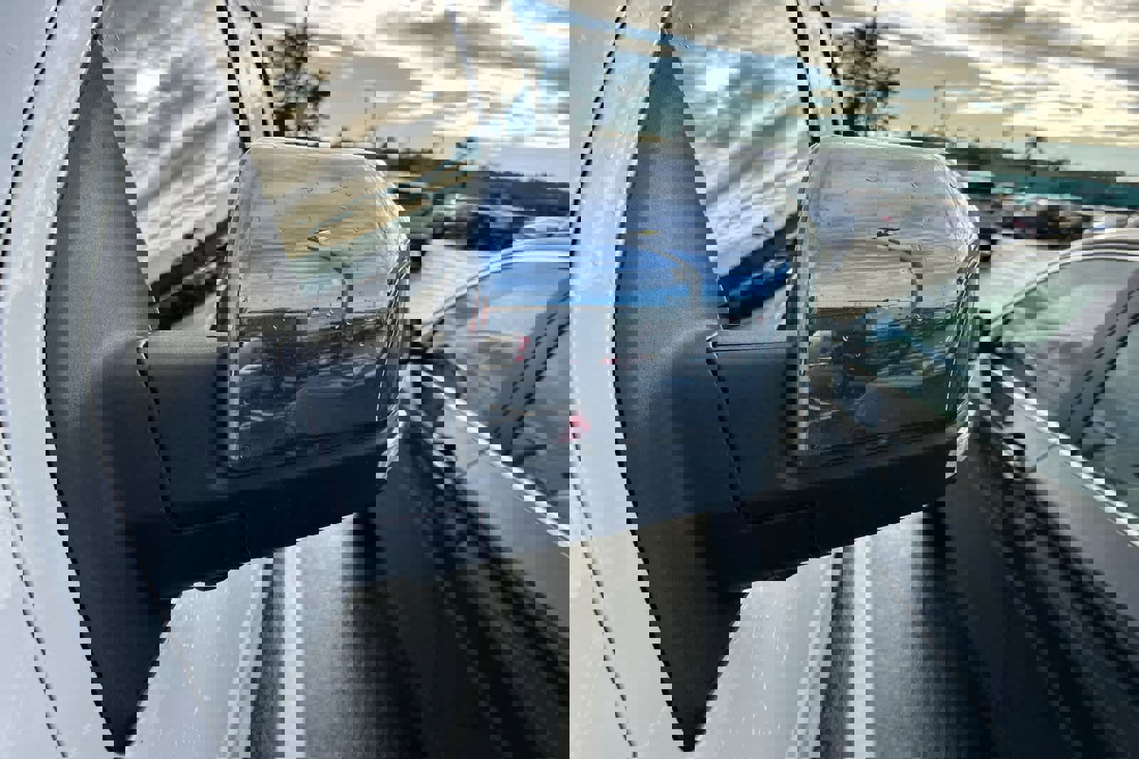 Used 2018 Ford F150 Platinum w/ Equipment Group 701A Luxury image 18