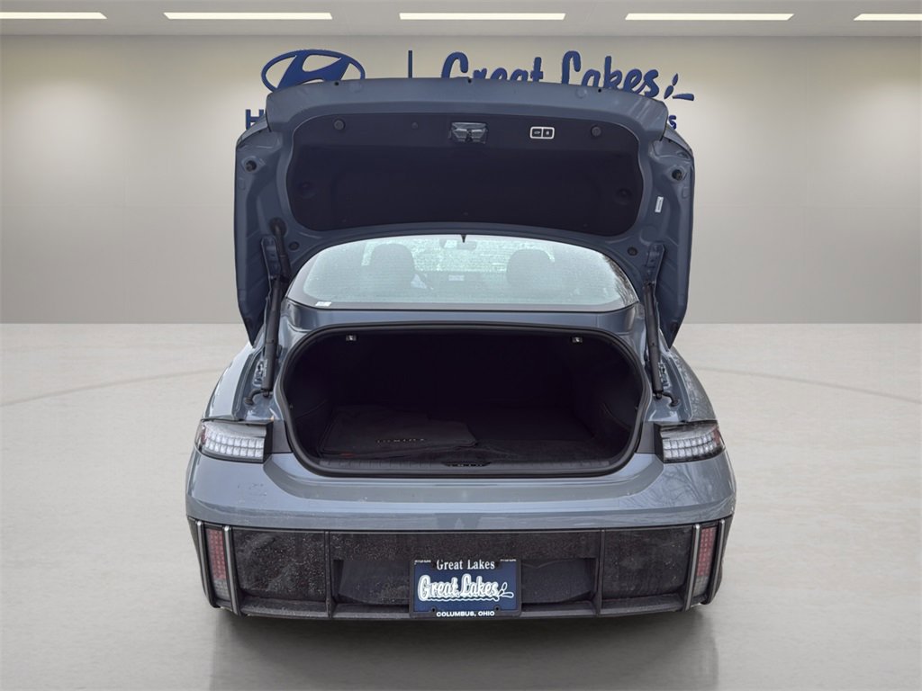 Certified 2023 Hyundai Ioniq 6 SE w/ Cargo Package image 10