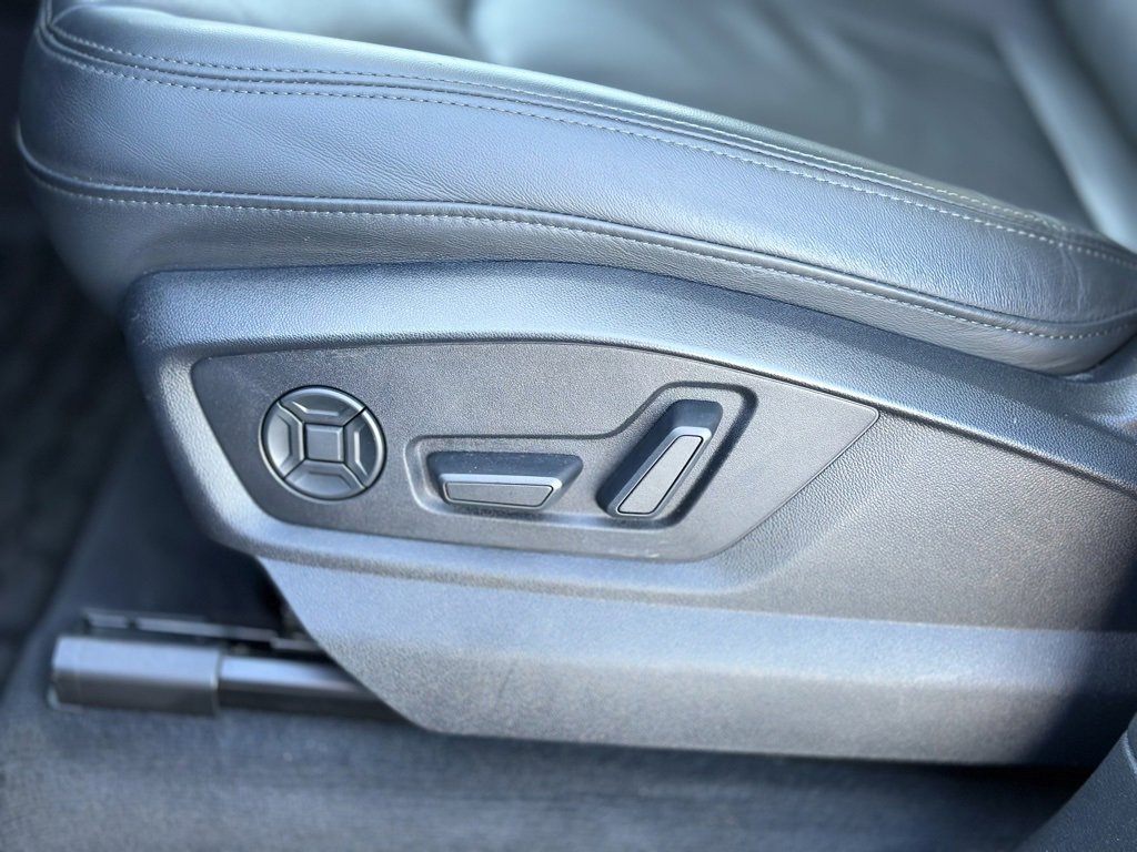 Used 2023 Audi Q7 2.0T Premium w/ Convenience Package image 16