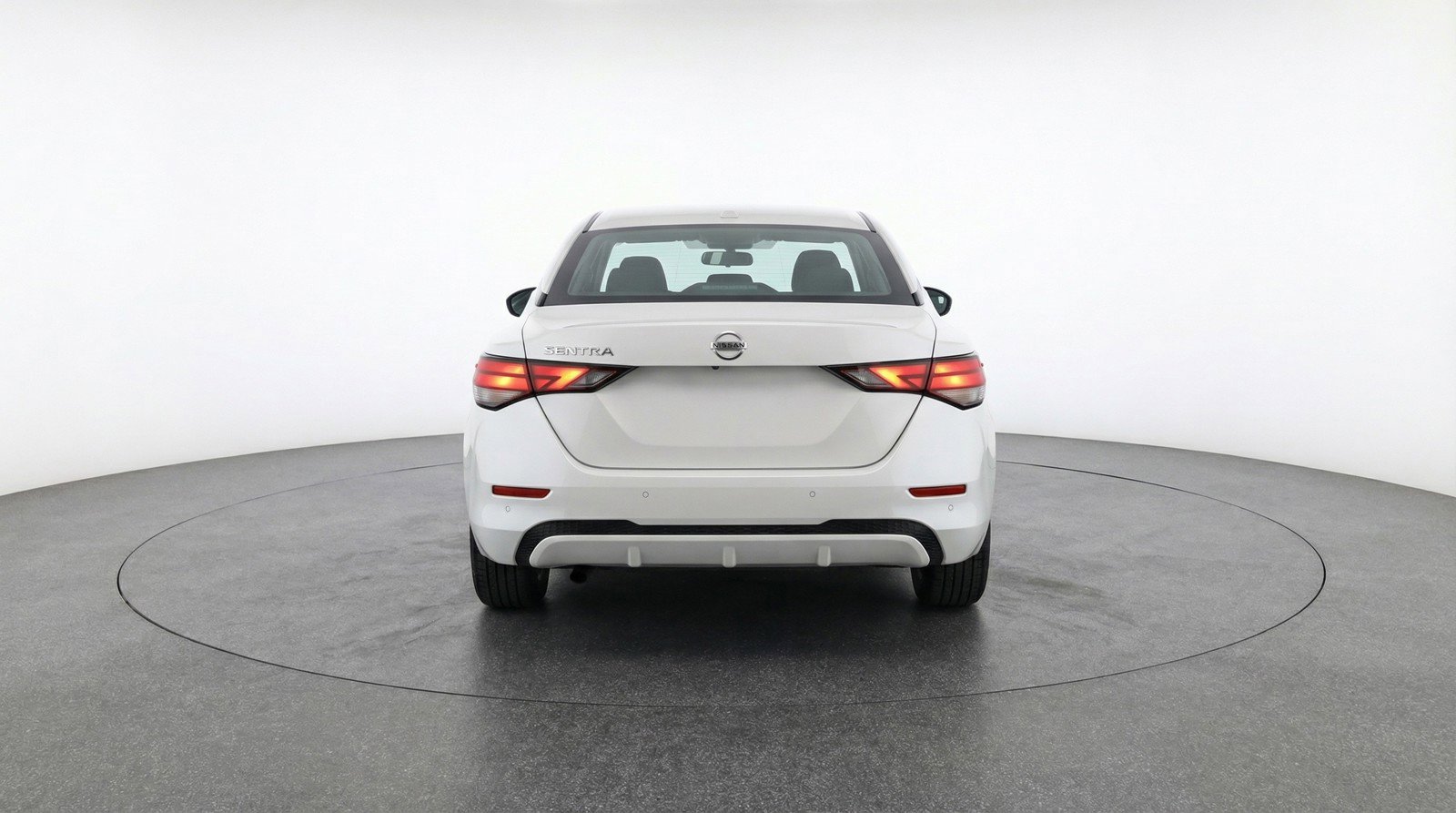 Used 2025 Nissan Sentra S FWD image 7