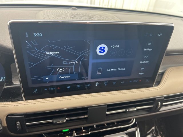 Certified 2023 Lincoln Corsair AWD w/ Equipment Group 101A image 17