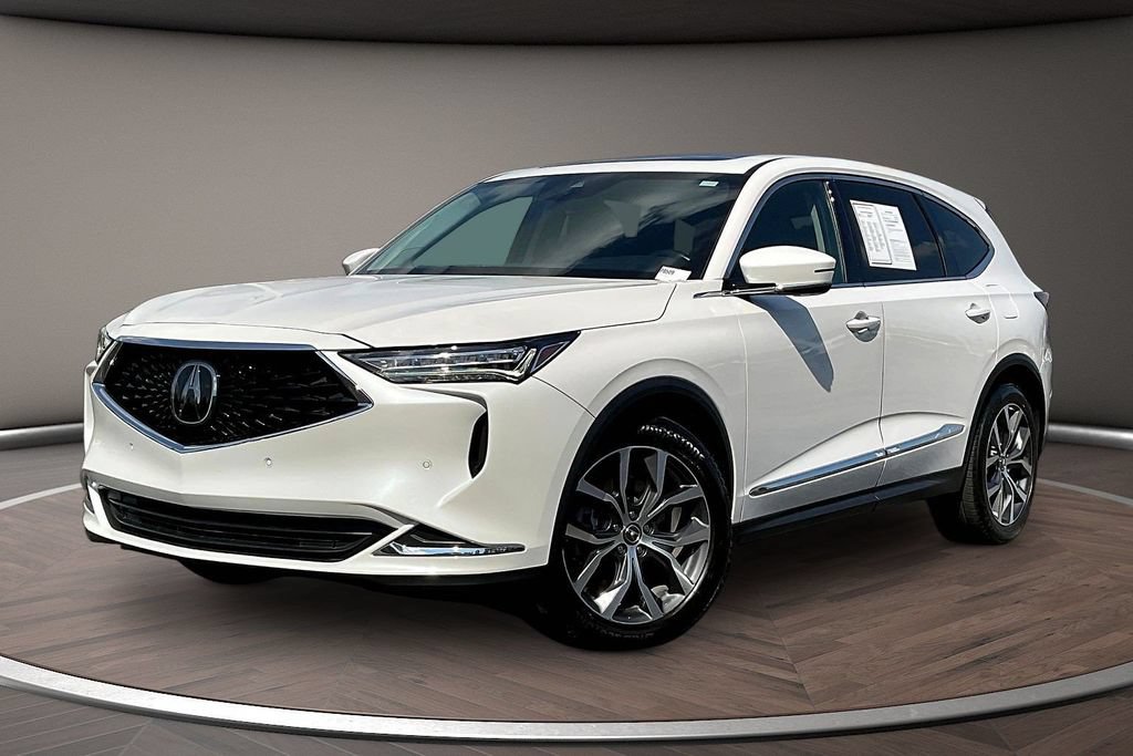Used 2023 Acura MDX w/ Technology Package FWD image 3