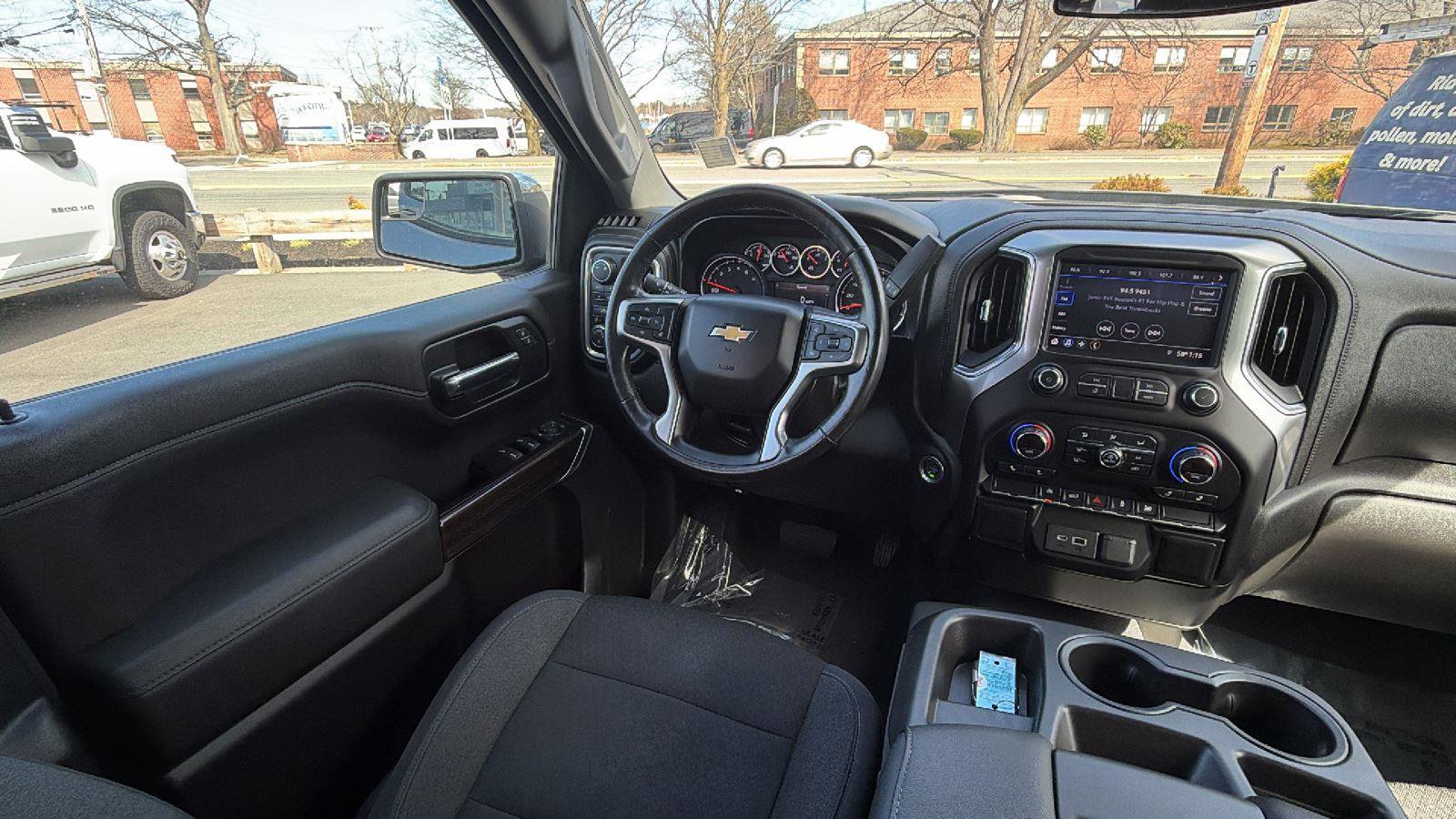 Used 2019 Chevrolet Silverado 1500 LT w/ All-Star Edition image 32