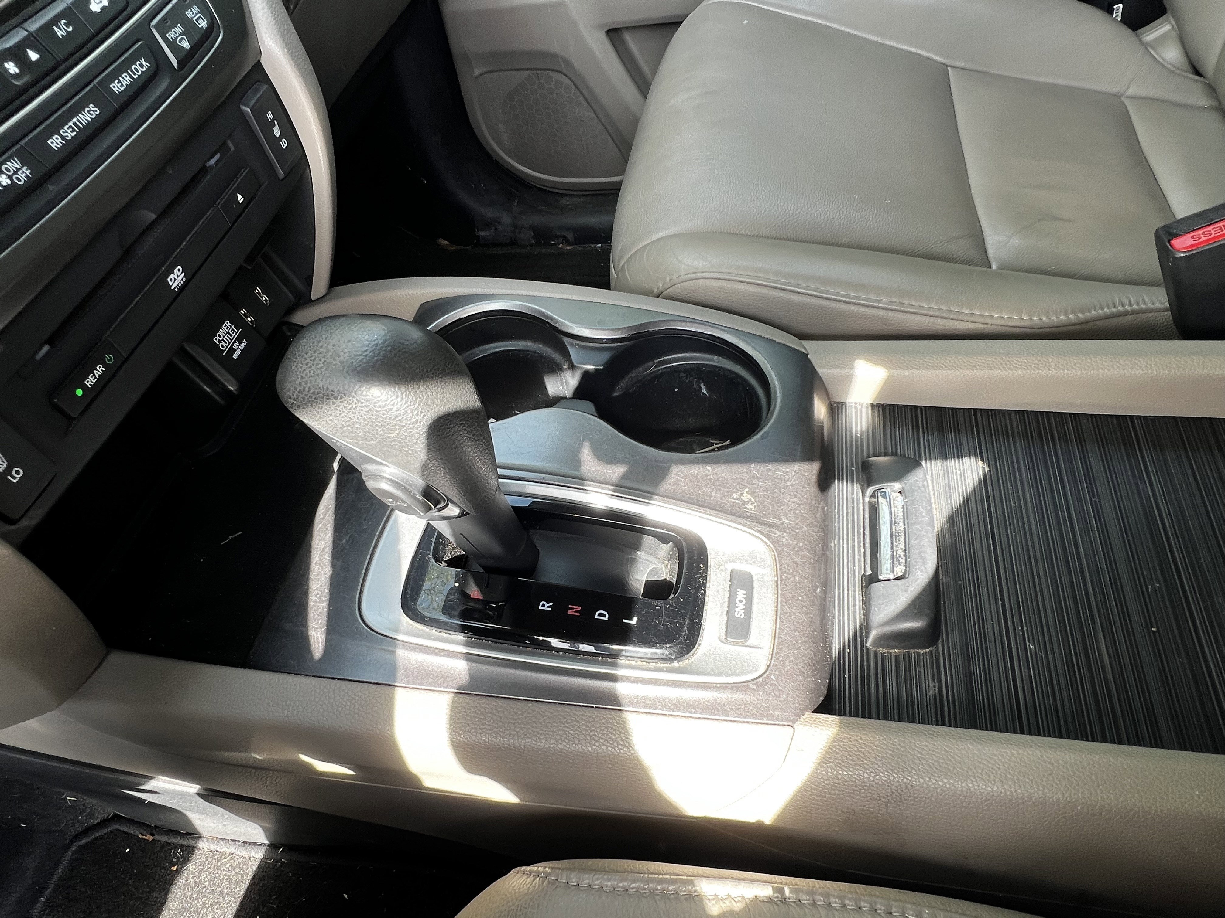Used 2016 Honda Pilot EX-L image 27