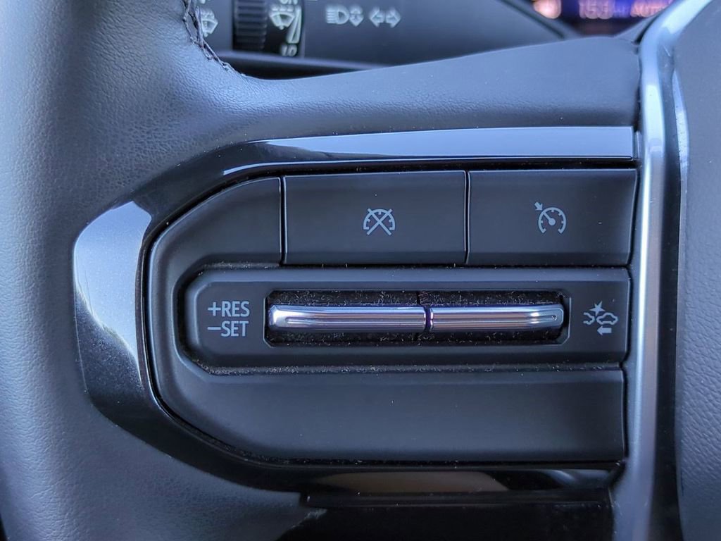 Used 2023 Chevrolet Colorado LT w/ LT Convenience Package image 23