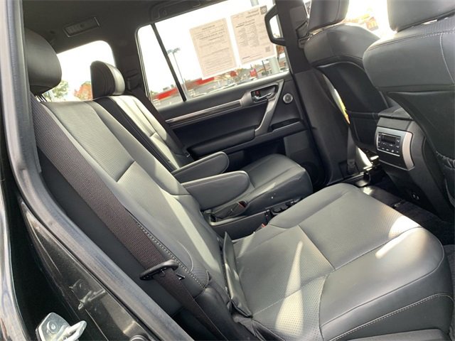 Used 2022 Lexus GX 460 Luxury image 12