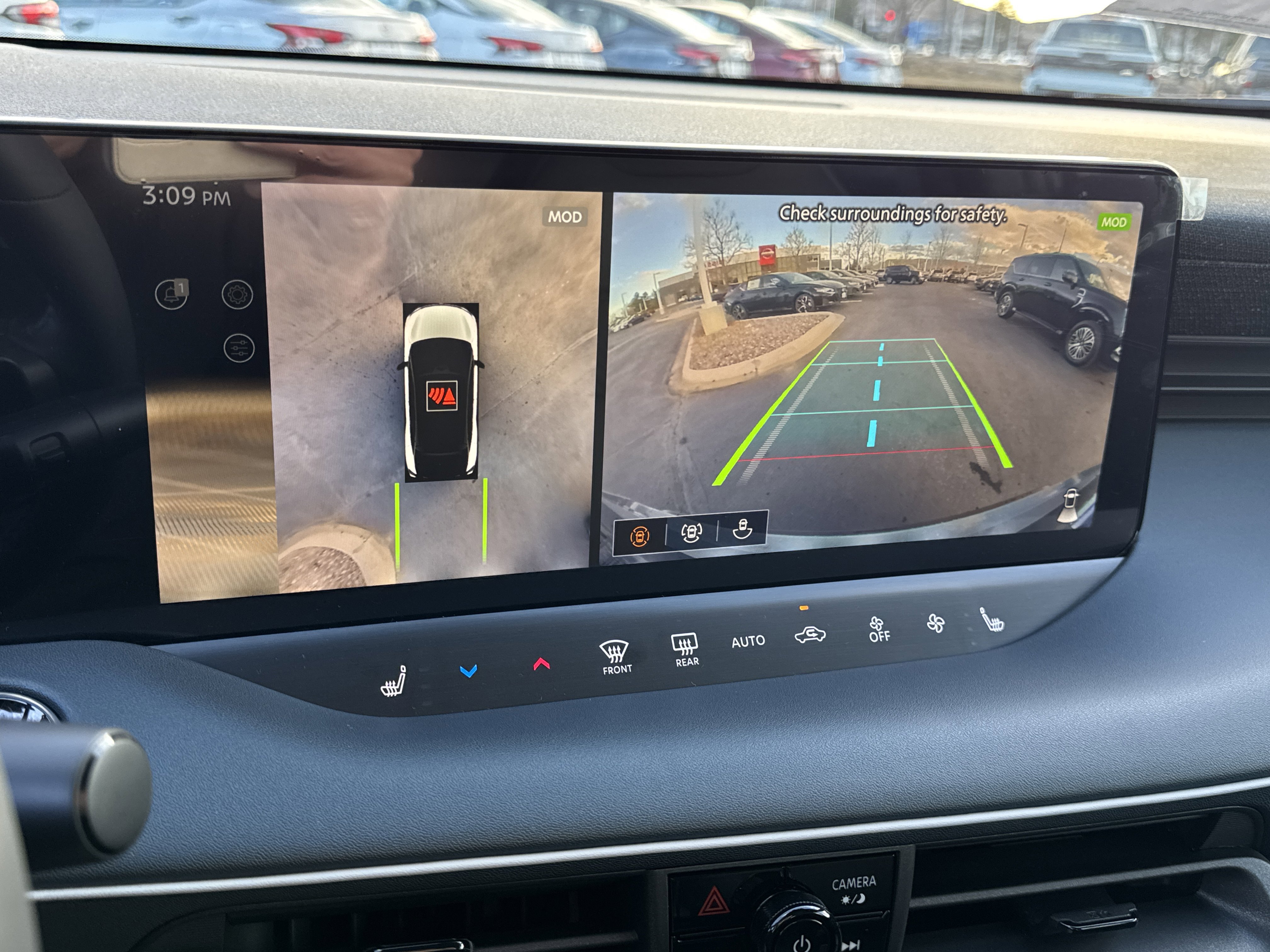 New 2026 Nissan Leaf Platinum+ w/ Cargo Package (Platinum+) image 26