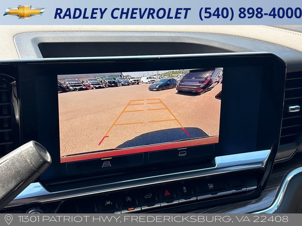 Used 2024 Chevrolet Silverado 1500 LT AWD/4WD image 9