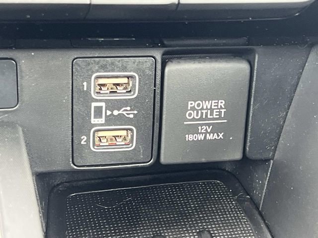 Used 2019 Honda Insight Touring image 30