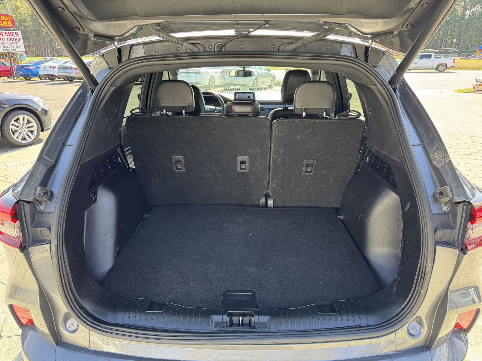 Used 2024 Ford Escape ST-Line image 12