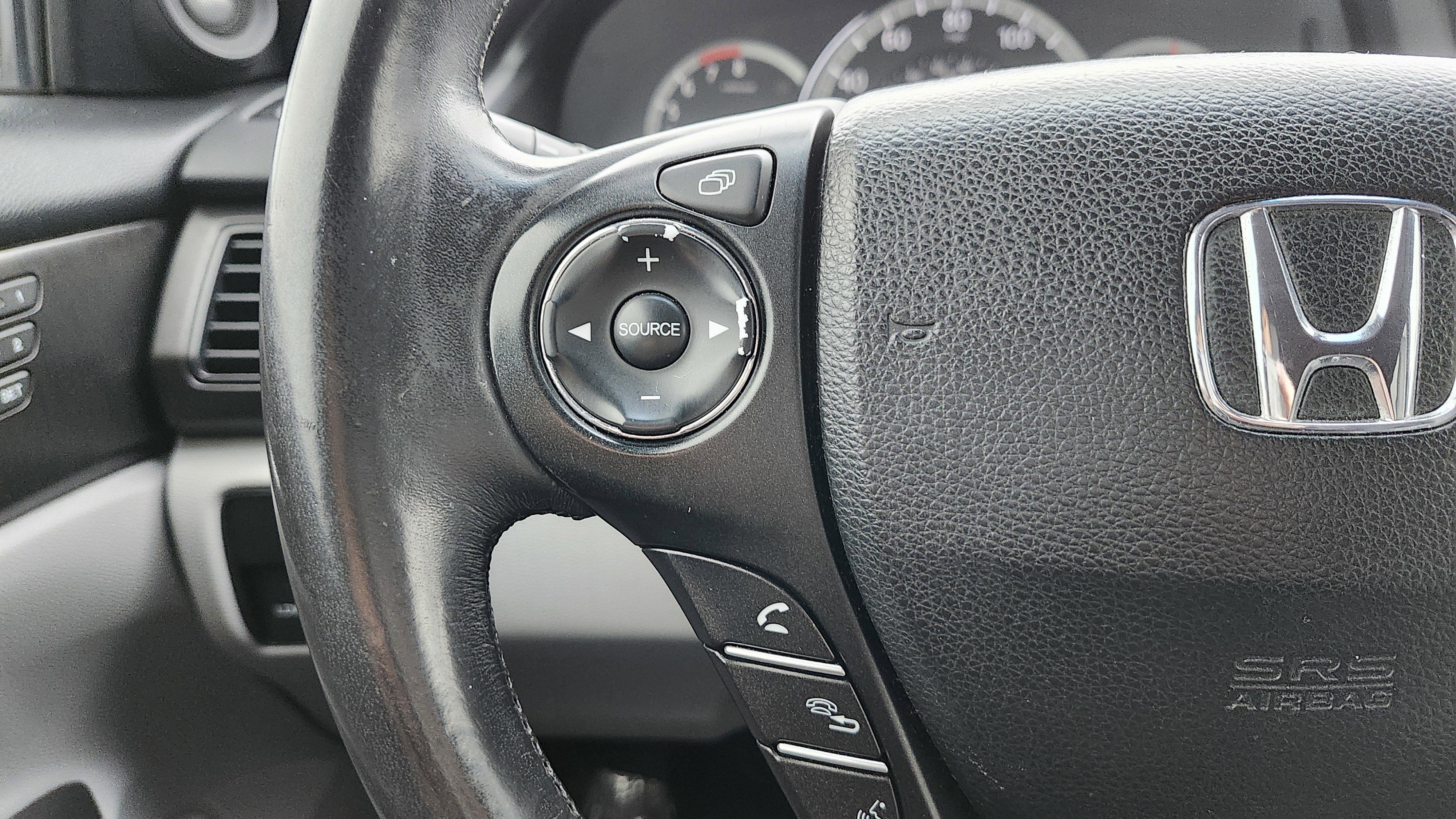 Used 2013 Honda Accord EX-L image 34