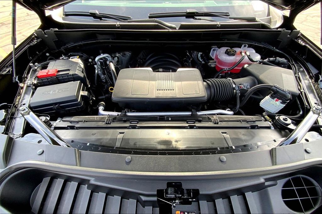 New 2026 Cadillac Escalade Luxury AWD/4WD image 17