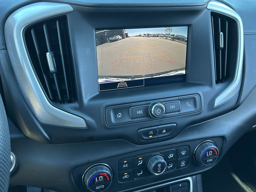 Used 2022 GMC Terrain SLE w/ Driver Convenience Package image 15