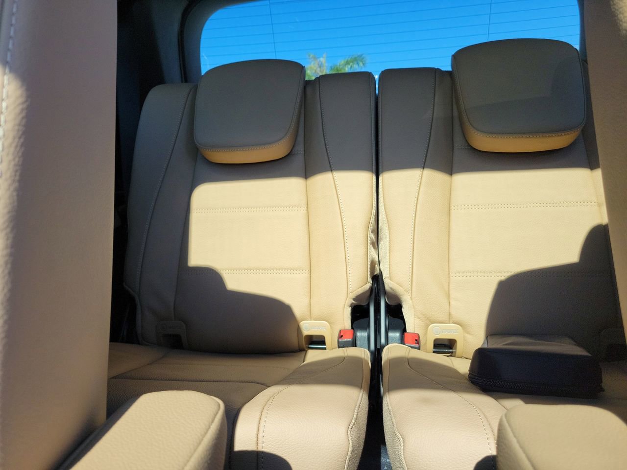 New 2026 Mercedes-Benz GLS 580 4MATIC image 12