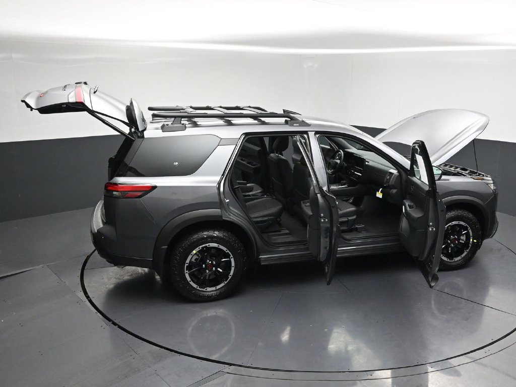 New 2026 Nissan Pathfinder Rock Creek w/ Rock Creek Premium Package AWD/4WD image 32