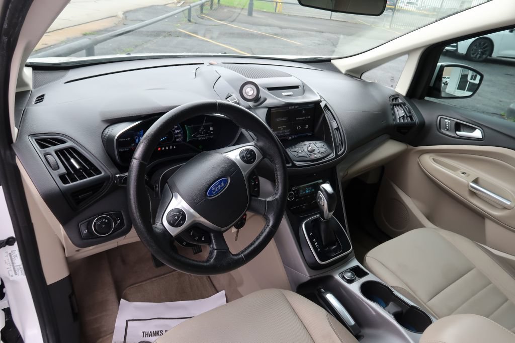 Used 2015 Ford C-MAX SE w/ Equipment Group 203A FWD image 6