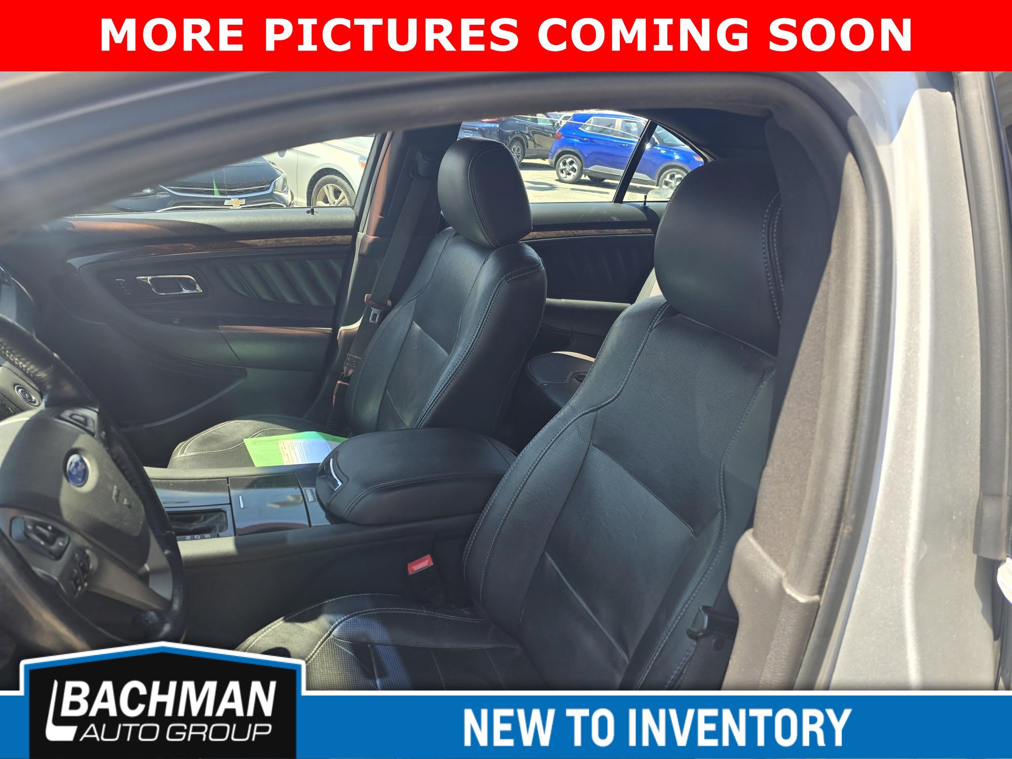 Used 2014 Ford Taurus Limited w/ Equipment Group 301A FWD image 9