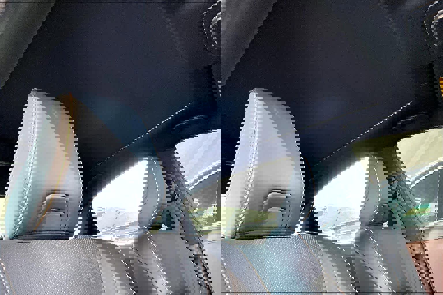 Used 2023 Toyota Crown Limited image 13