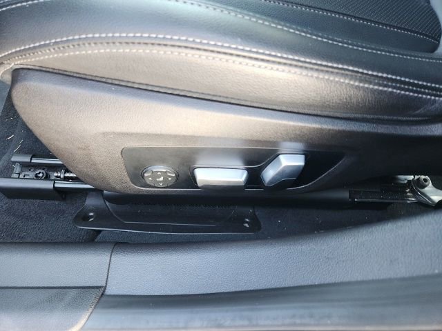 Used 2023 BMW 330i xDrive Sedan w/ Driving Assistance Package image 27