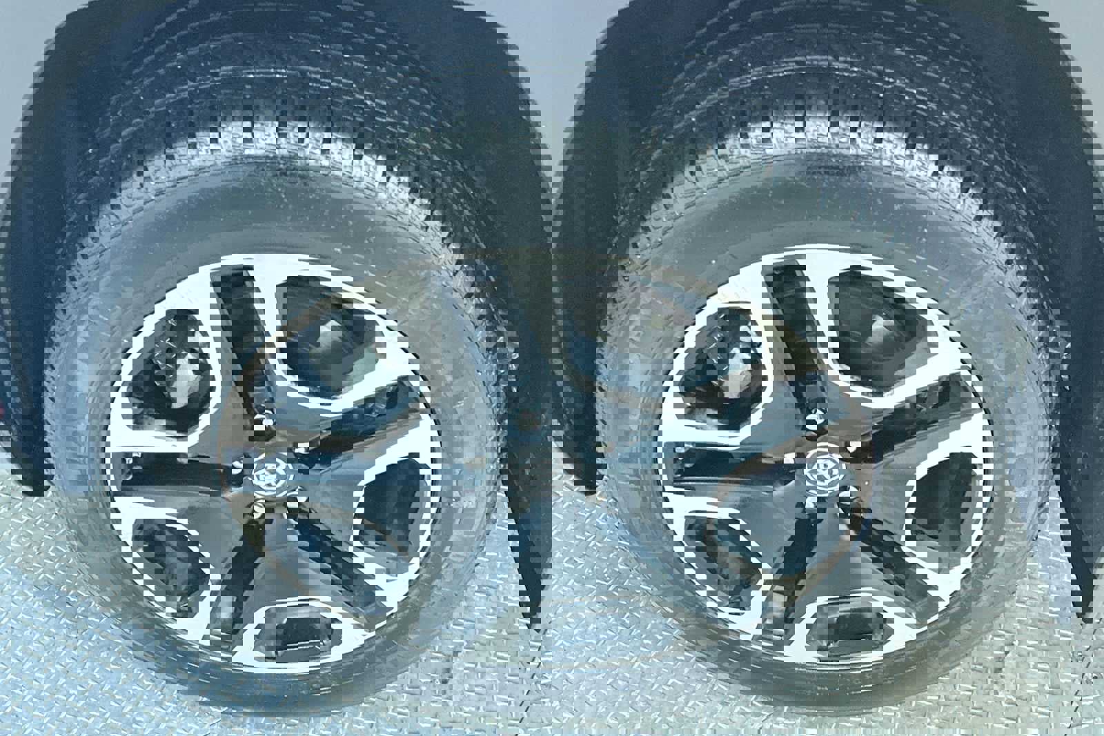 Used 2019 Toyota RAV4 Adventure image 10