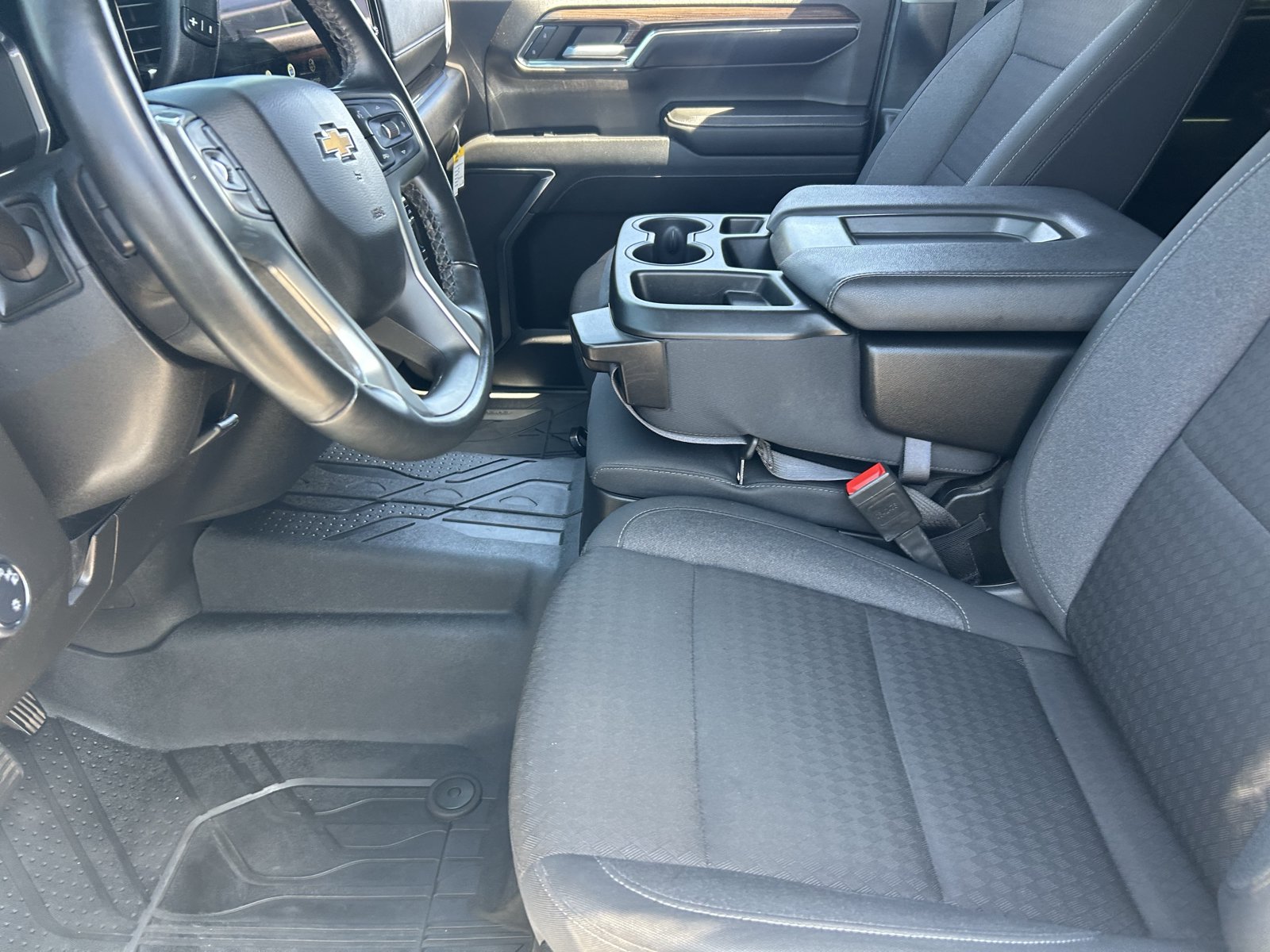 Certified 2024 Chevrolet Silverado 1500 LT w/ Protection Package RWD image 25