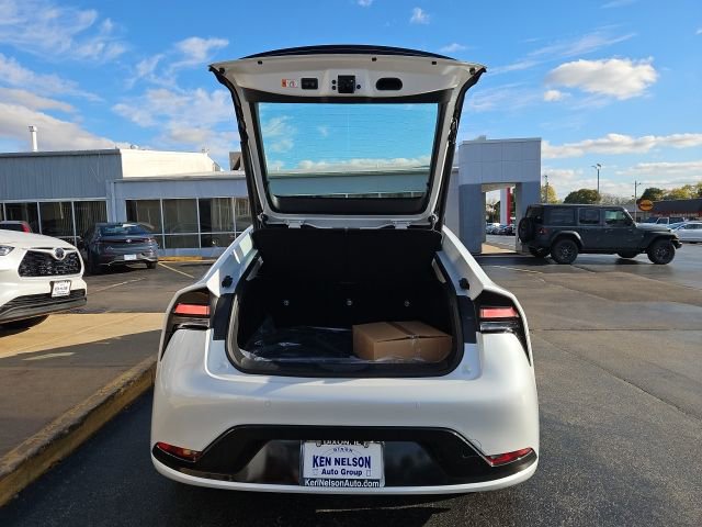 New 2026 Toyota Prius Plug-In Hybrid image 10