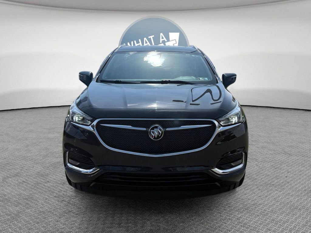 Used 2019 Buick Enclave Essence w/ LPO, Luxury Package image 2