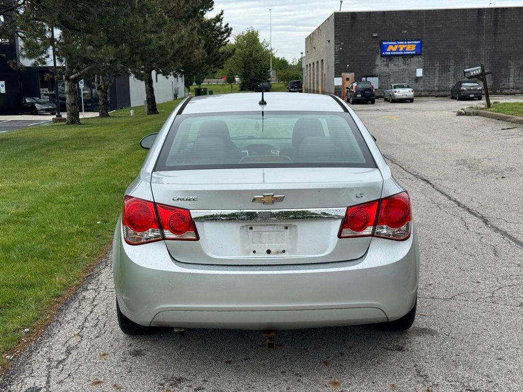 Used 2013 Chevrolet Cruze LT FWD image 4