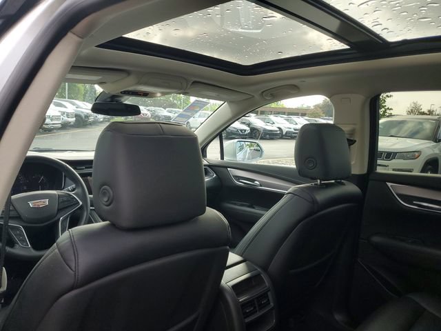 Certified 2017 Cadillac XT5 Luxury w/ Driver Awareness Package FWD image 10
