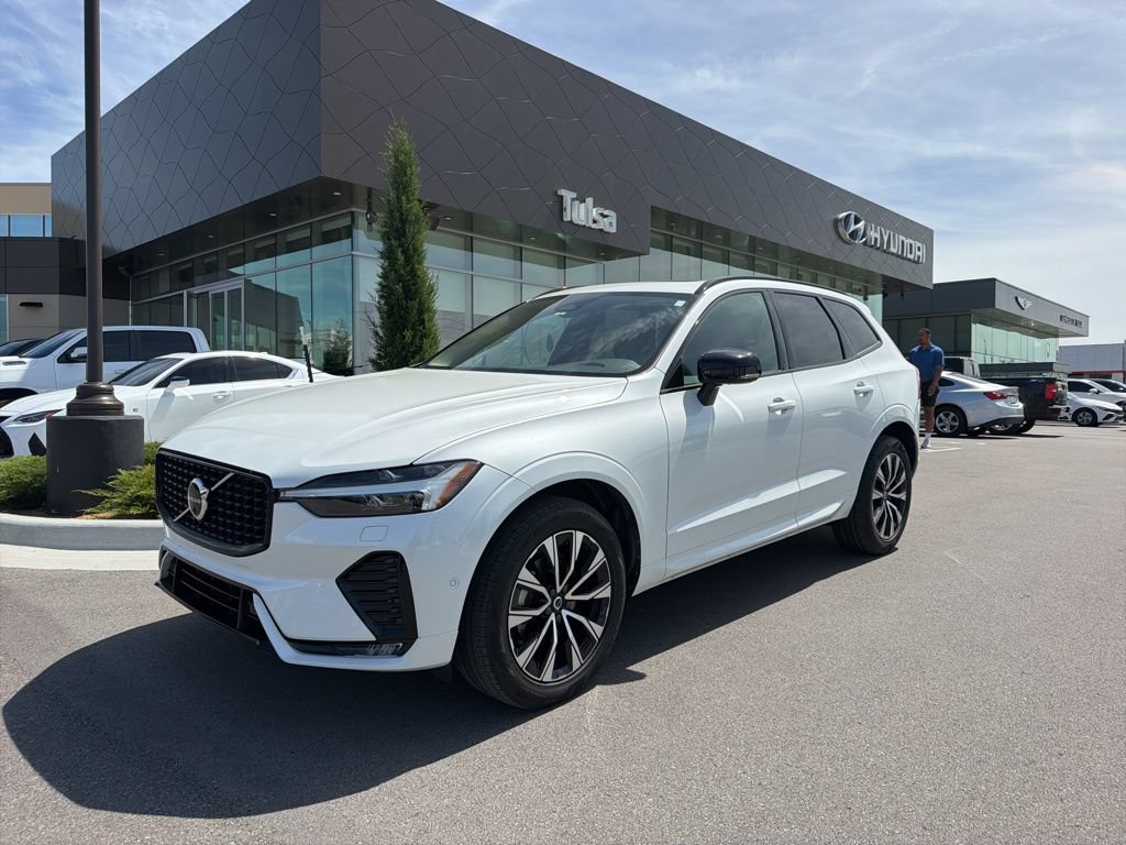 Used 2024 Volvo XC60 B5 Plus w/ Protection Package Premier AWD/4WD image 1