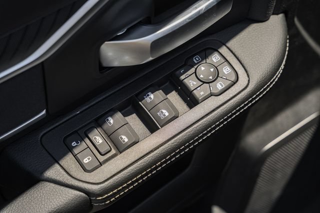 New 2026 RAM 3500 Big Horn AWD/4WD image 47