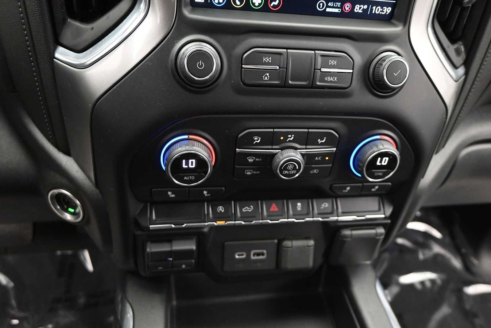 Used 2021 Chevrolet Silverado 1500 RST w/ All Star Edition Plus AWD/4WD image 23