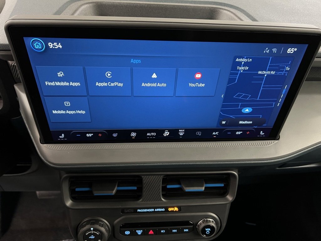 New 2025 Ford Maverick Lobo image 9