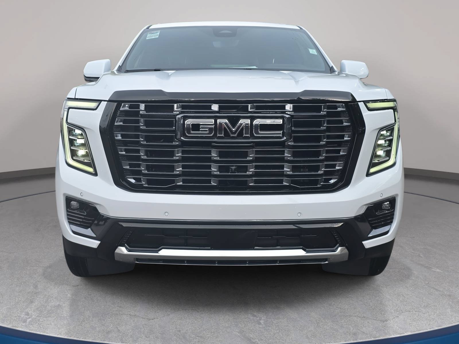 New 2026 GMC Yukon XL Denali Ultimate w/ LPO, Floor Liner Package AWD/4WD image 2
