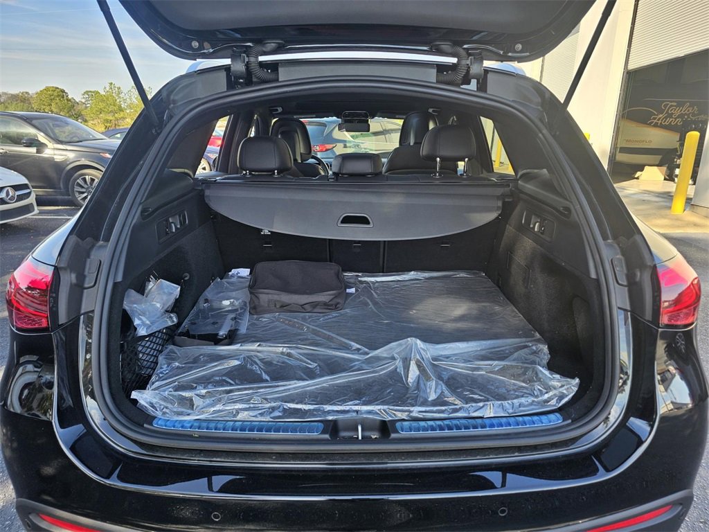 Certified 2025 Mercedes-Benz GLC 350e 4MATIC image 10